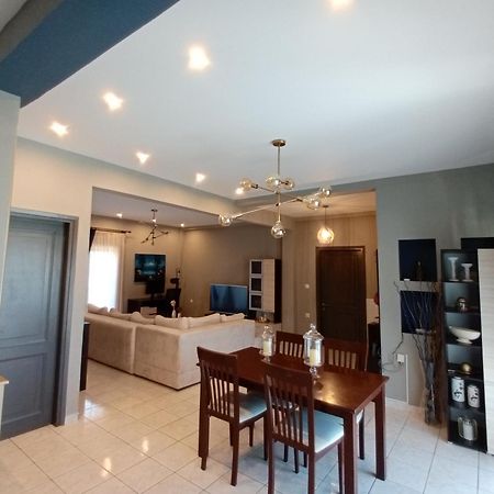 דירות Blue House קאבאלה מראה חיצוני תמונה